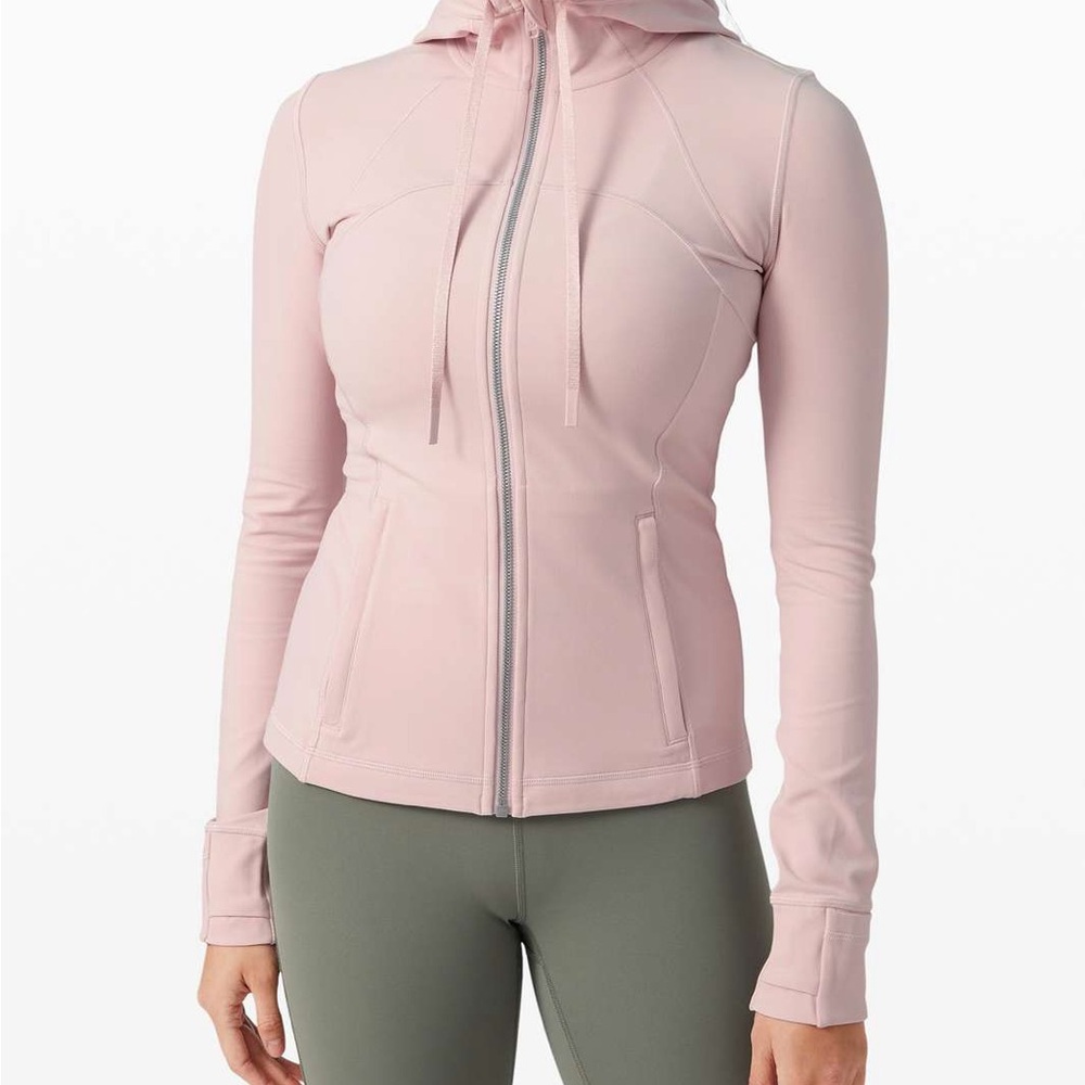 Women's Lululemon Hooded Define Jacket in Dusty Pink size 6